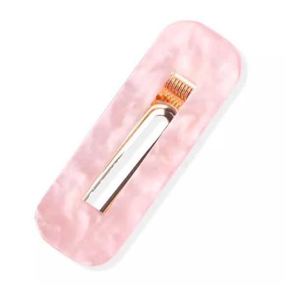 Accessories - ⚜️[𝟯/$𝟭𝟴]⚜️Pink Acrylic Simple Hair Clip NEW
